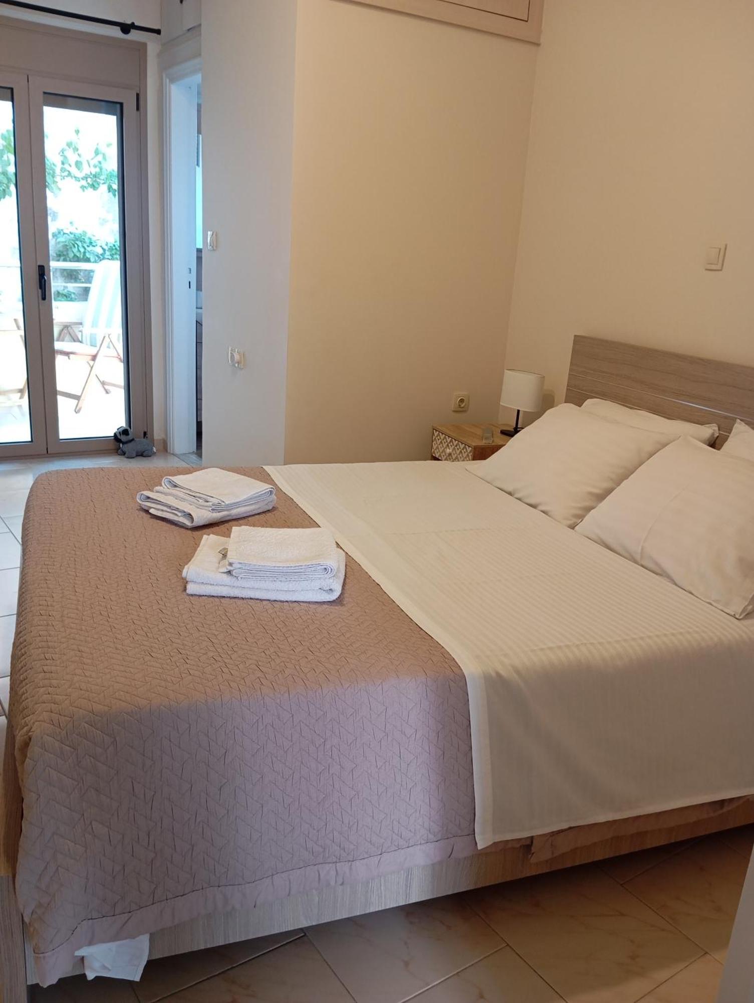 Zeta ' S House Apartment Nafpaktos Luaran gambar